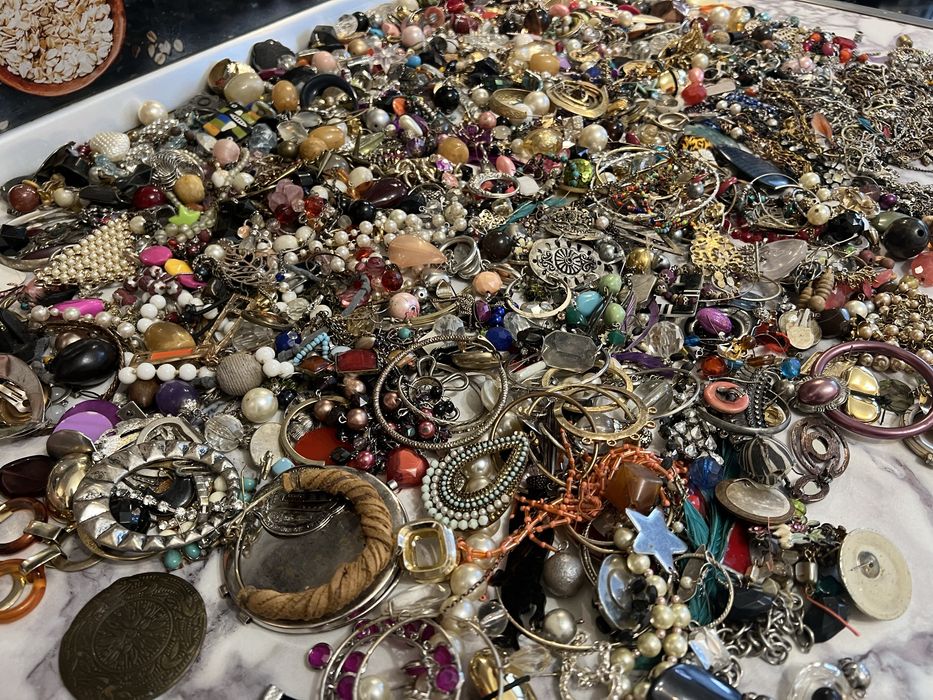 Bijuterii gablonturi accesorii
