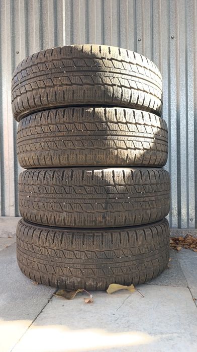 Продам всесезонку