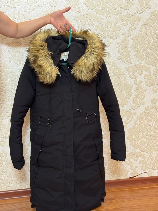 Пуховик с капюшоном