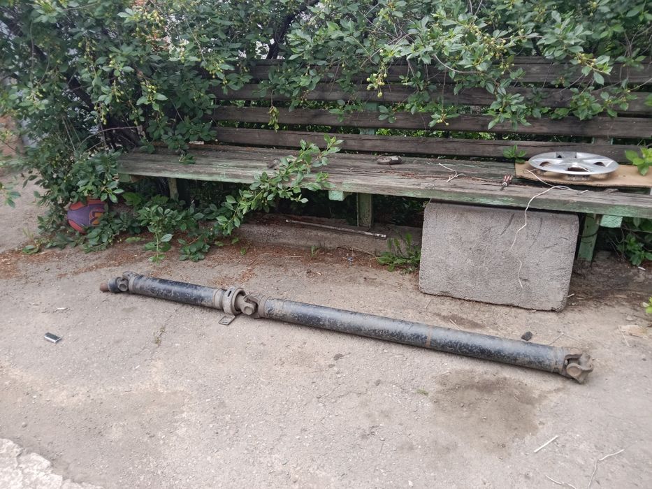Продам кардан на газель
