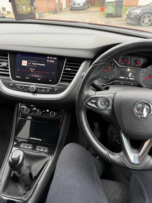 Vauxhall grandland x 1.5 d