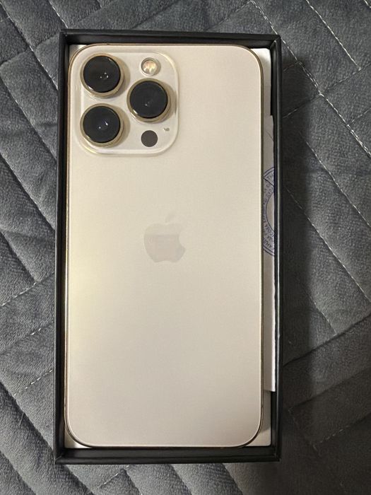 Телефон Iphone 13Pro