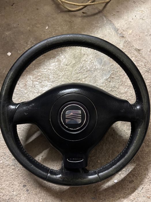 Волан за Сеат леон 2001г