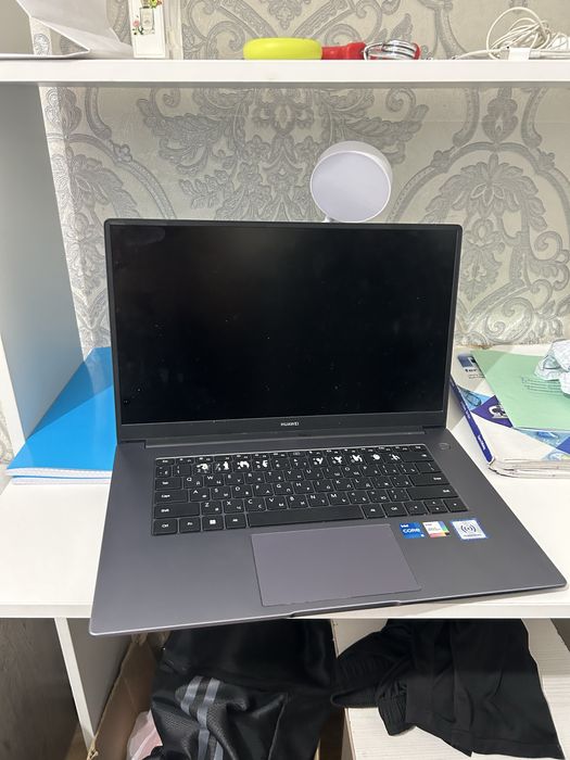 Huawei ноутбук…