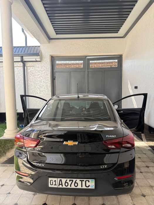Chevrolet Onix 2025 Оникс