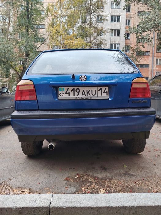 Volkswagen Golf