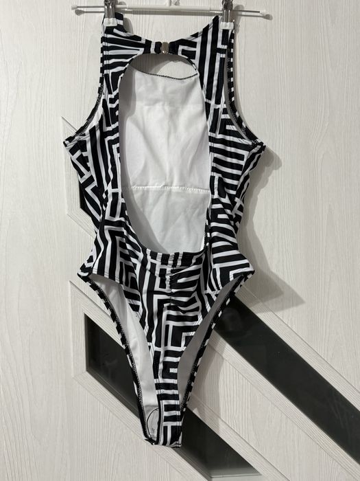 Нов бански SHEIN