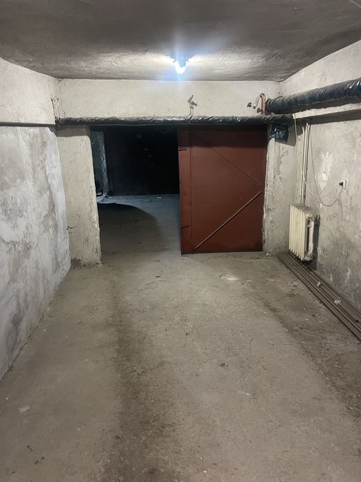 Дава се под наем Гараж / Паркомясто в София, Лозенец - 20 кв.м за 153 € - Снимка #1