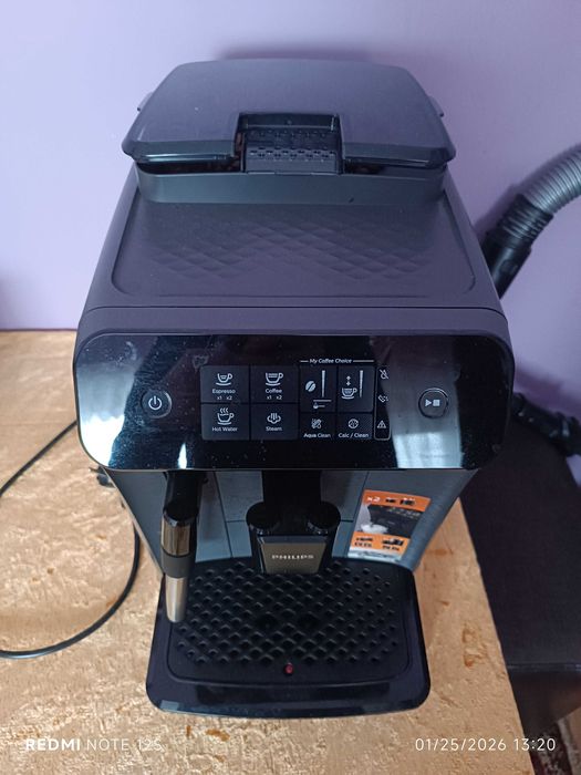 Кафемашина  Philips Series 800 (модел EP0824/00).