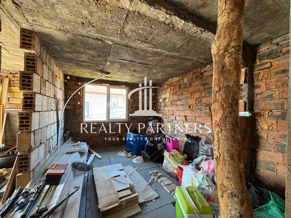 Продава къща – с. Ярджиловци, обл. Перник