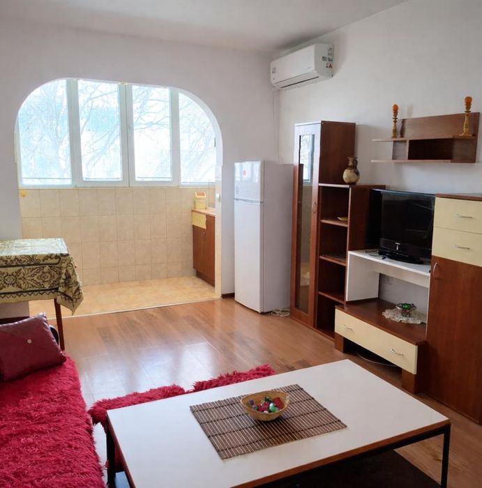 Двустаен, под наем, ж.к Люлин 4