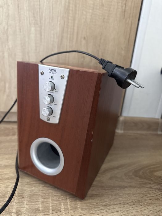 Сабвуфер Nivs sa-3328