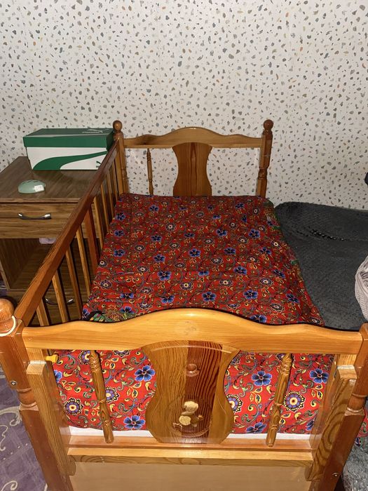 Продам детскую кровать