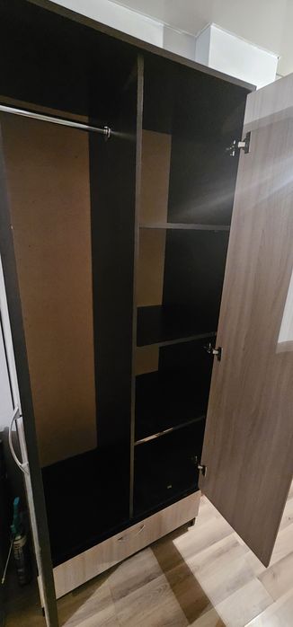 Продам шкаф недорого