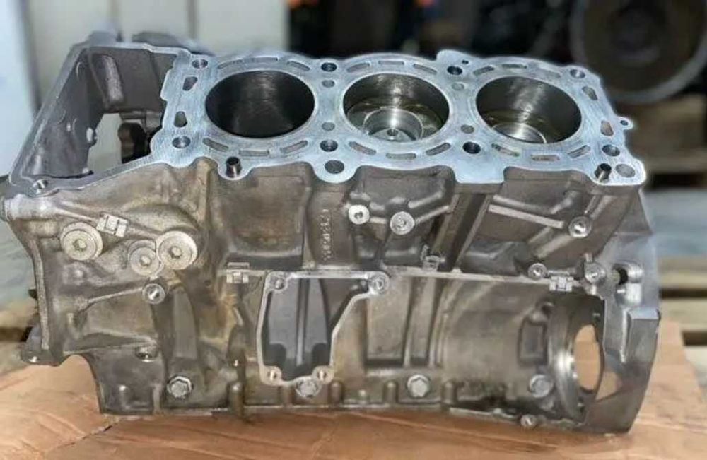 Motor complet testat verificat Mercedes-Benz OM642 cu garantie
