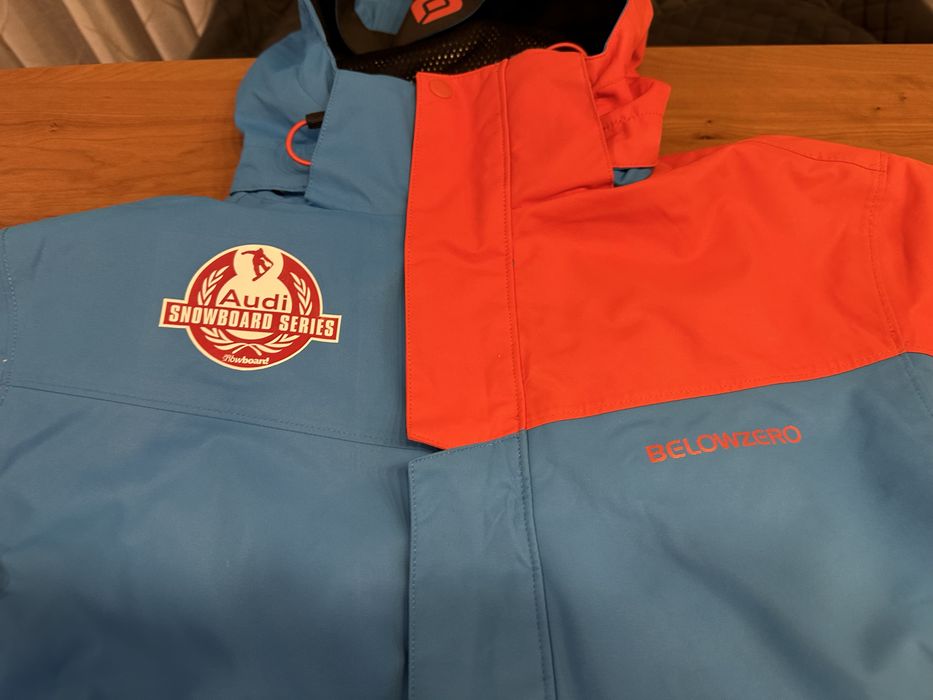 Нов сноуборд/ски екип Belowzero размер L