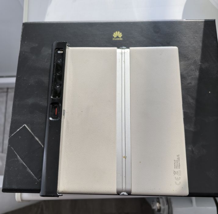 Продам Huawei MATE XS