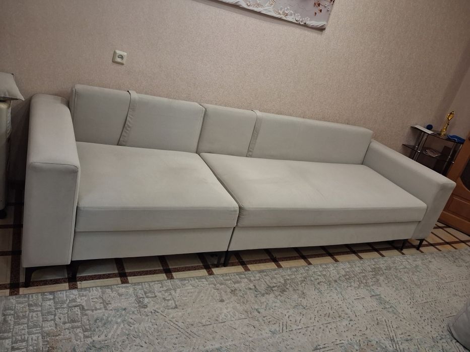 Диван для гостиной