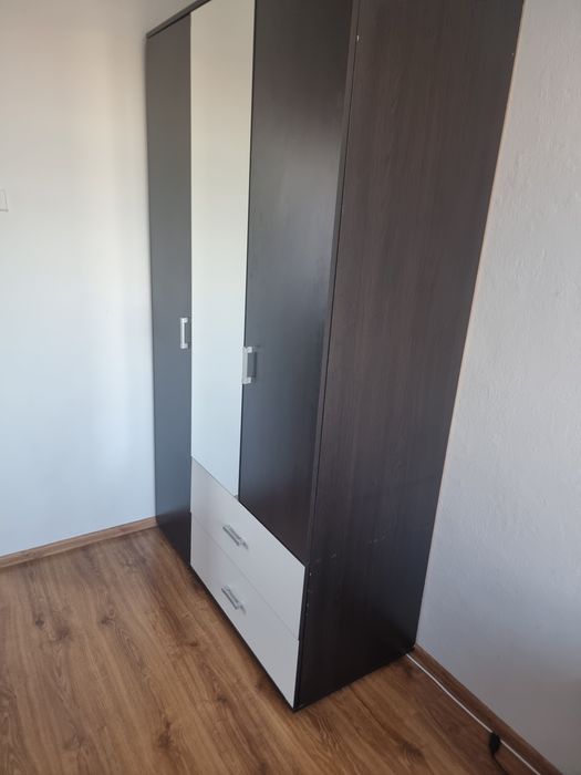Apartamente 2 camere de închiriat.