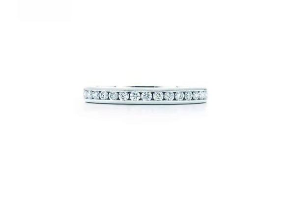 Ювелирные изделия с бриллиантами | Индивидуальный заказ