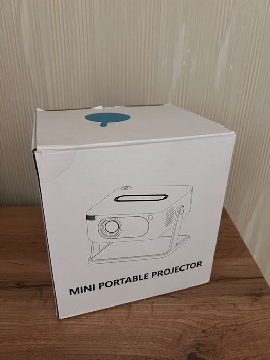 Проектор mini portable projector