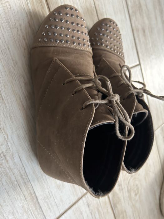 Дамски боти