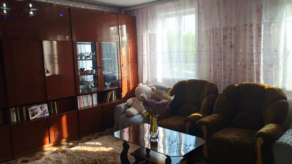 Продаю дом в п. Осакаровка