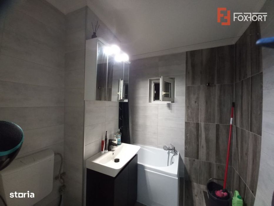 Apartament cu 3 camere, recent renovat – zona Bega Shopping Center