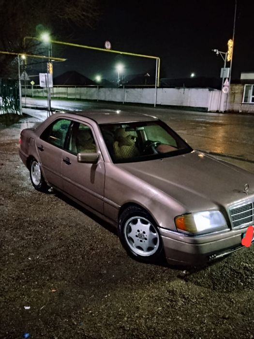 Мерседес с   180