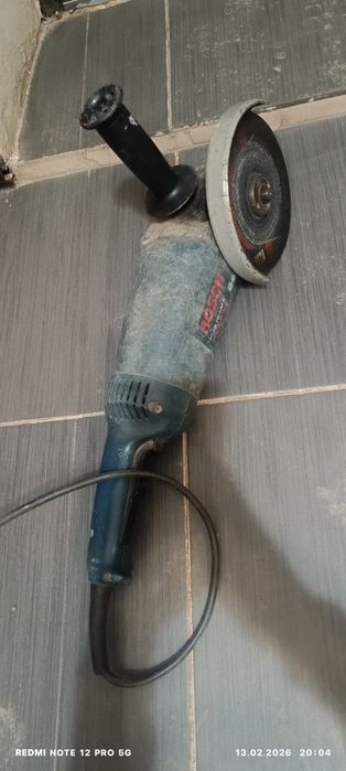 болгарка Bosch..