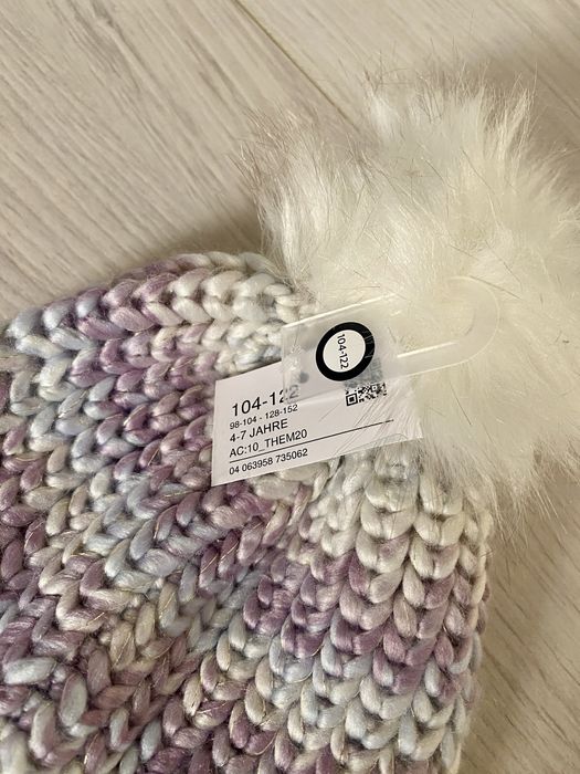 Set super pufos fete C&A- fes si fular- noi!