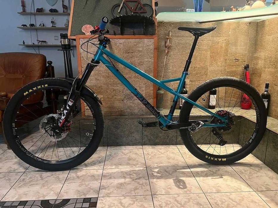 18 Bikes No 7   *27.5"* *Cr Mo* *Reynolds*