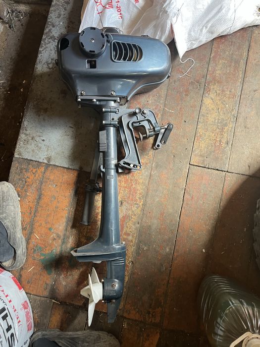 Мотор от лодки, небольшой