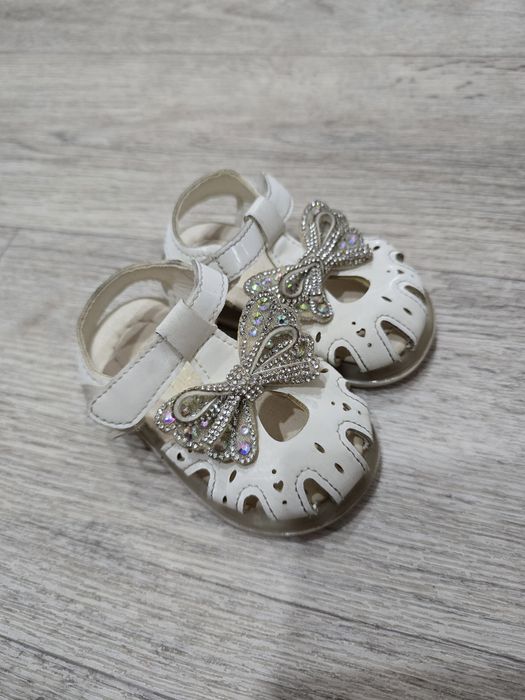 Сандали 22 р на девочку