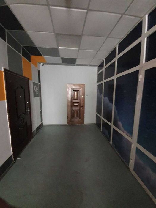 ПРОДАЕТСЯ Офис помещение 130 кв м 2 ЭТАЖ