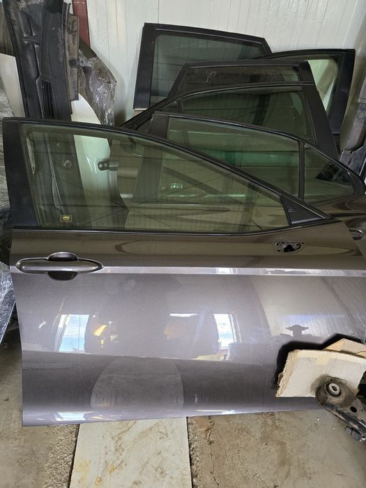 Usa toyota camry 2.5h 2018-2023 complete impecabile