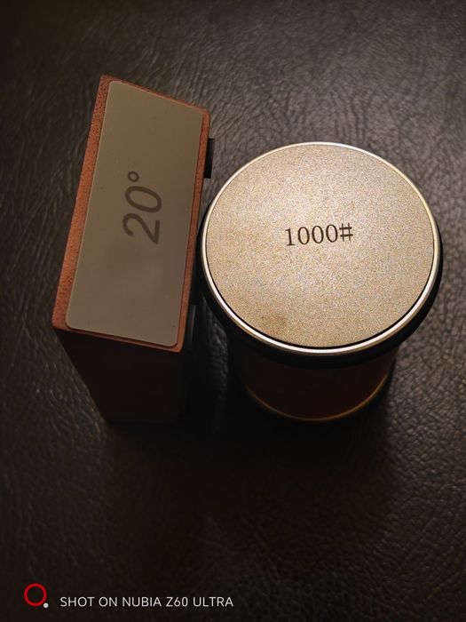 Роликовая точилка с алмазными дисками