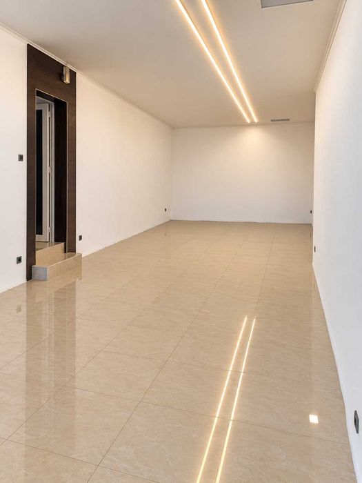 Продава се Магазин в Банско - 86 кв.м за 1326 €/кв.м - Снимка #3