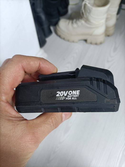 Acumulator Myproject  20V 2 amperi