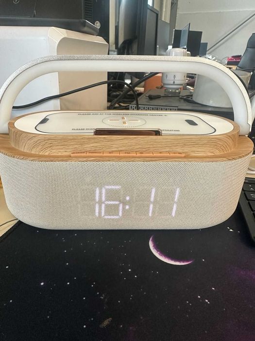 Radio Digital Boxa Portabila COLSUR, Incarcare Wireless, Conectare Bluetooth, Lumina LED 3 nivele, Incarcare prin USB, Natur