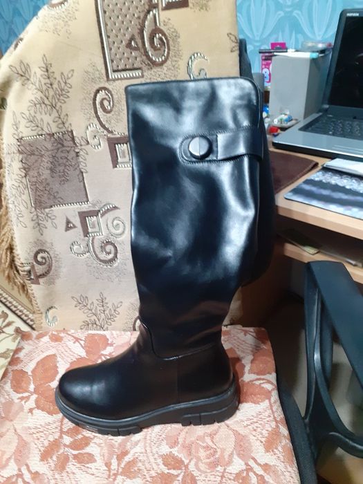 Сапоги женские высокие