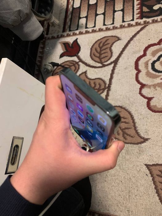 Iphone 13 pro Zor holatda