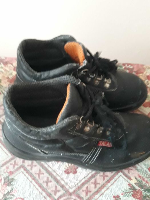 Ботинки рабочие 37 размер б/у