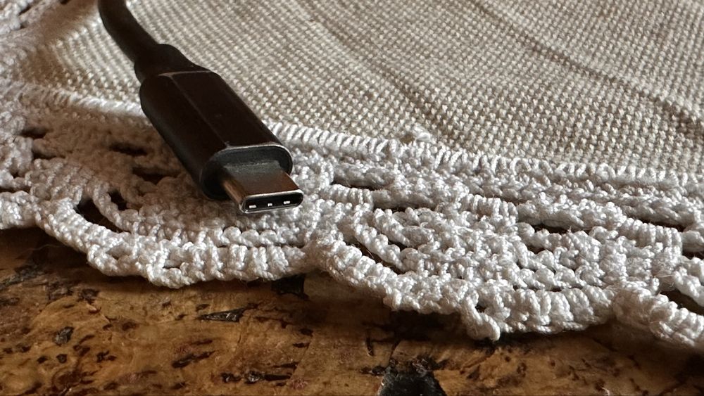 Адаптер  Trust, с накрайник Tipe C ,