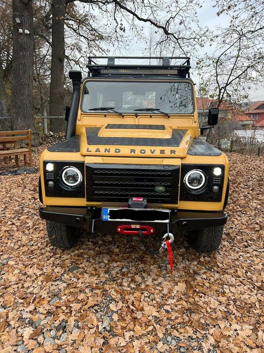 Land Rover Defender 2008 diesel, 34.499 € — imagine 2