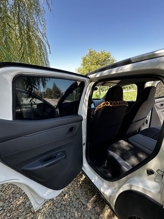 DongFeng Ex1 moshina electrocar