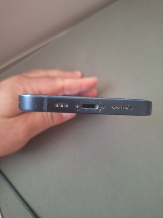İphone 13  запазен