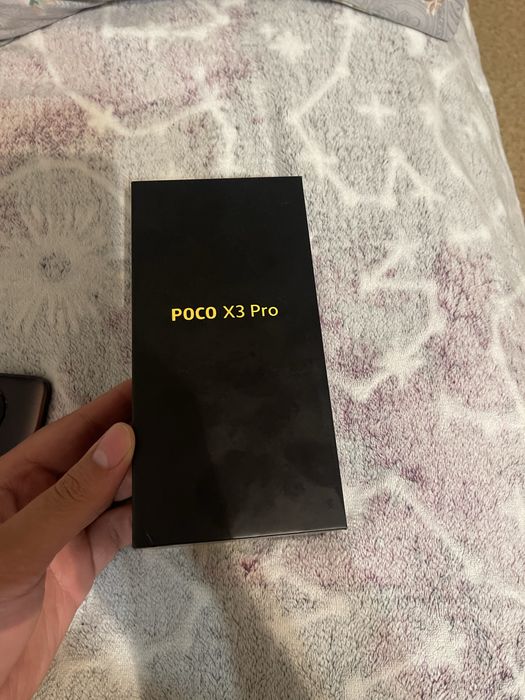 В продаже телефон Poco x3pro