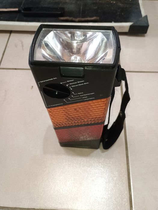 Ретро мултифункционална лампа за кола