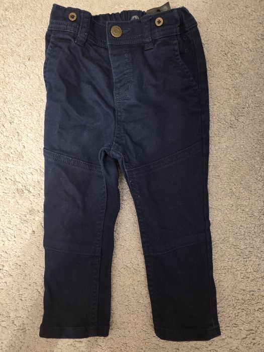 Vand blugi /pantaloni /camasa marimea 86 impecabile (Zara,H&M,Cocodrilo,inextenso)